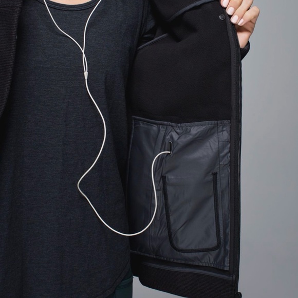 Women's Lululemon Studio Soft-shell Hooded Jacket - Picture 4 of 16